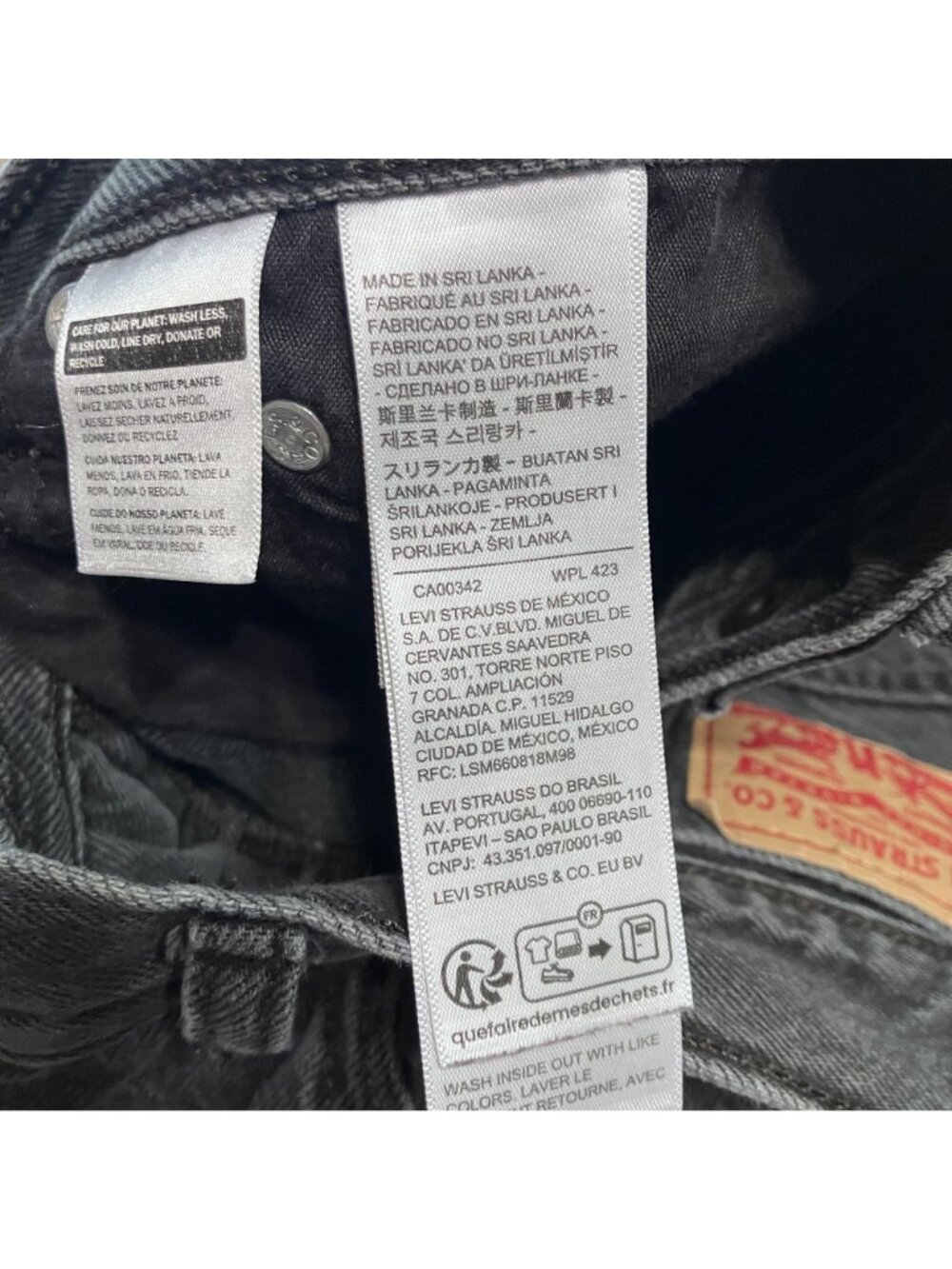 Levi's Womens Cinch Baggy Wide Leg Jeans Size 33 X 26  (US 16) Black AN NWT - Picture 7 of 12